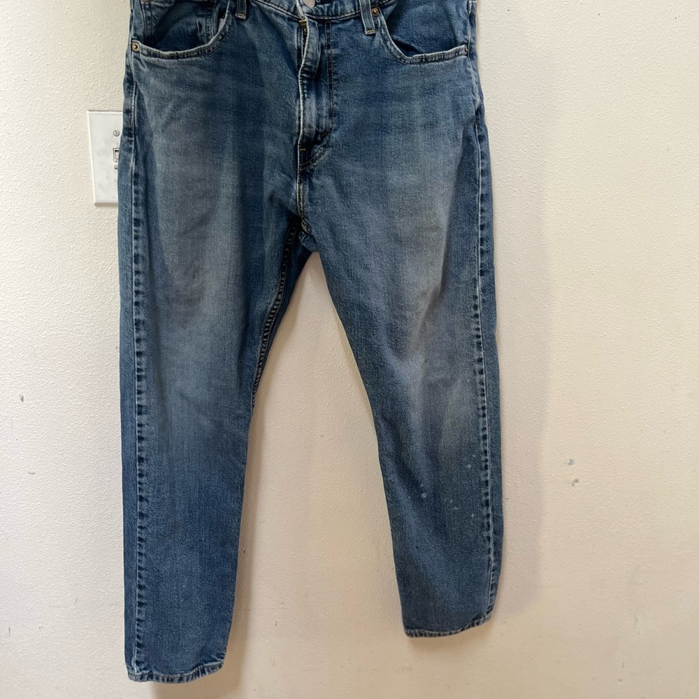Levi's Men's Straight Jeans in Washed Denim